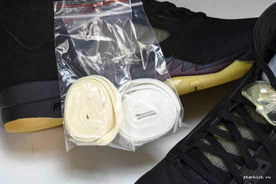 FD1330-001 FD1330-001 SP Ma Black Retro Maniére A Jordan 5 0731